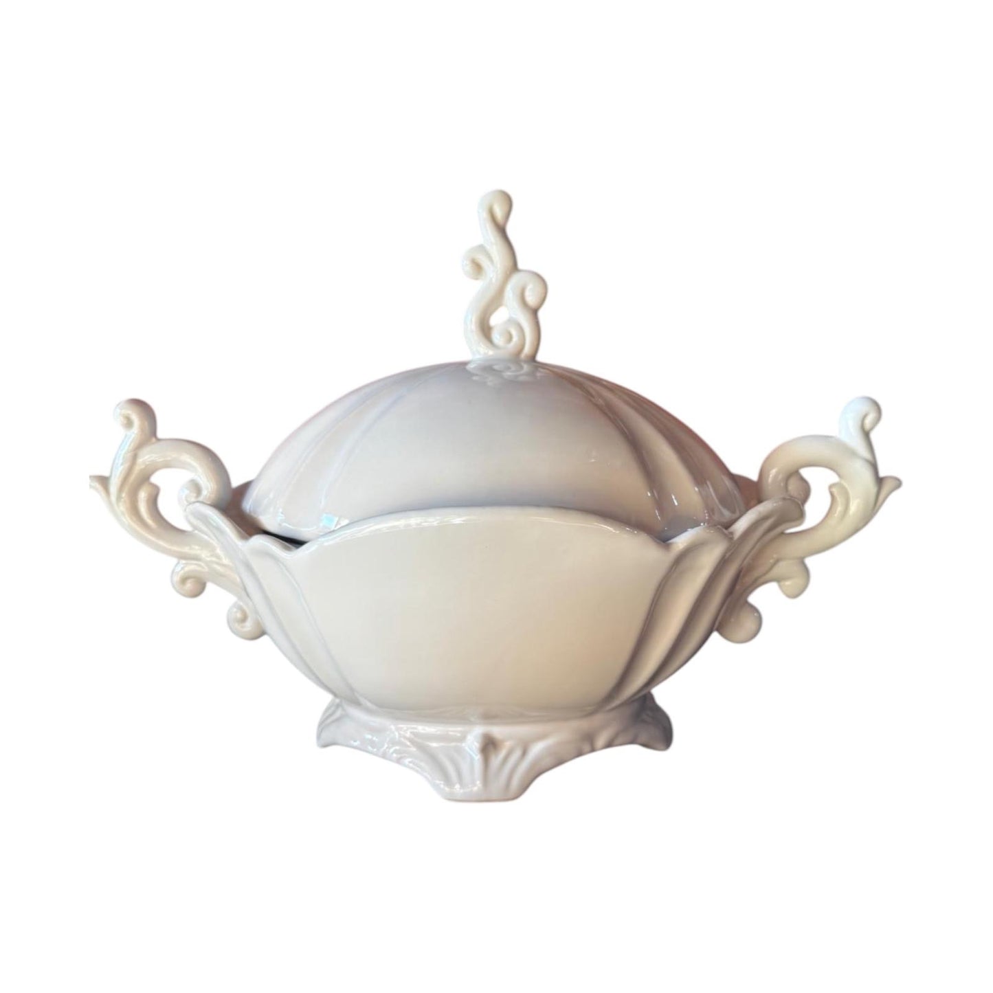 SOPERA DE PORCELANA FINA OCHALA