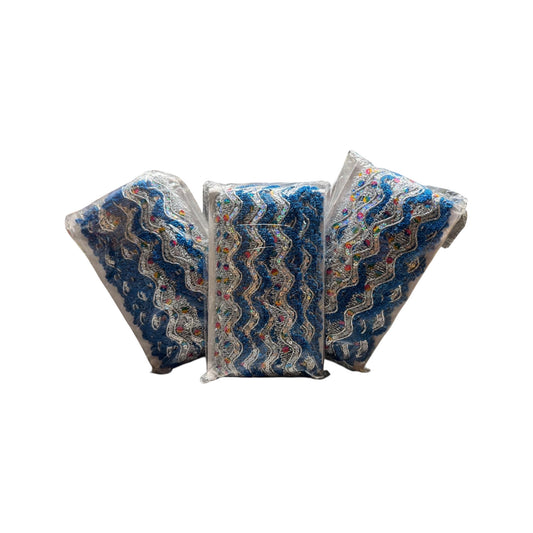 Trim en tonos azul  y plateado, decorado con lentejuelas plateadas y de colores. 3 pcs set