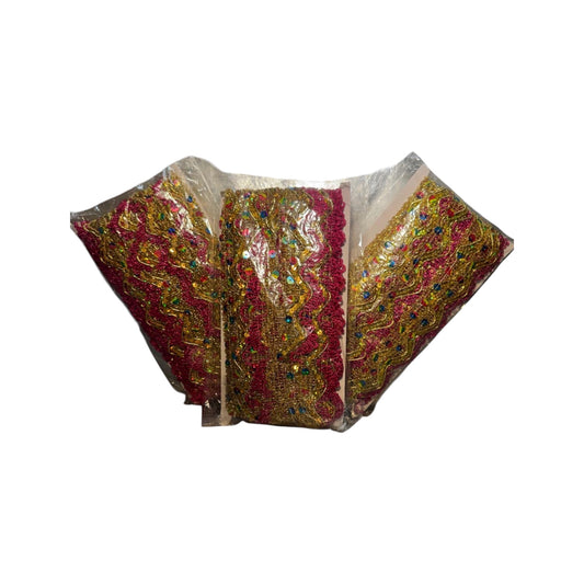Trim en tonos Red and Gold y plateado, decorado con lentejuelas plateadas y de colores. 3 pcs set